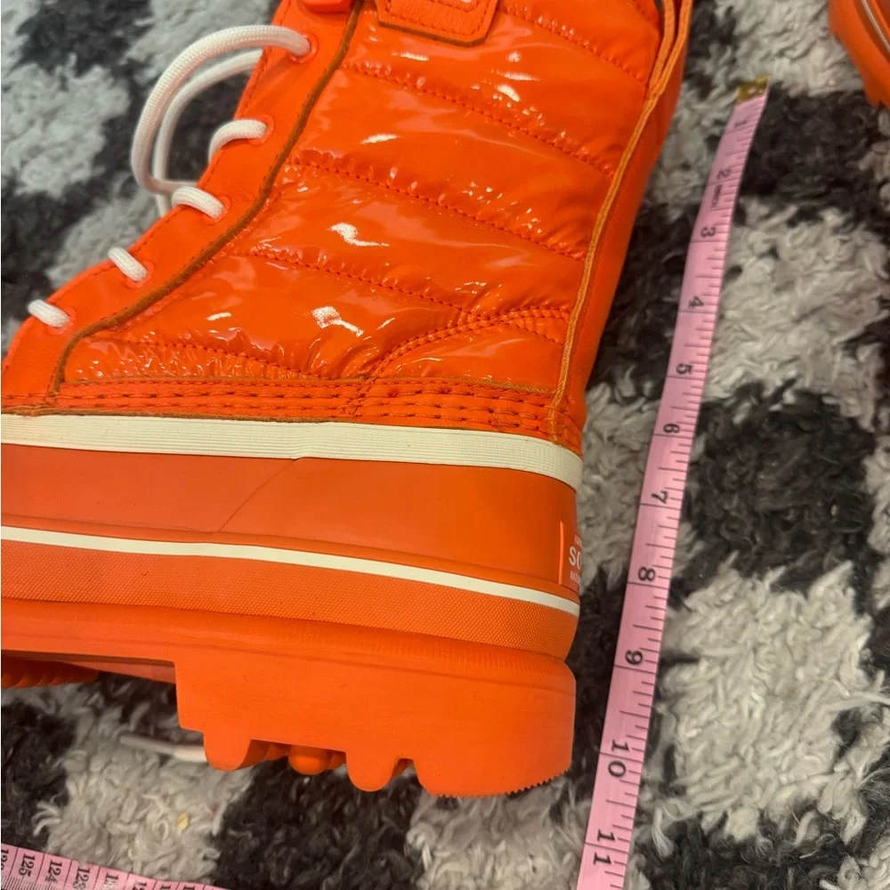 “Like walking on a cloud!” These boot are CUTE & COMFY🧡🧡 zoom in for details